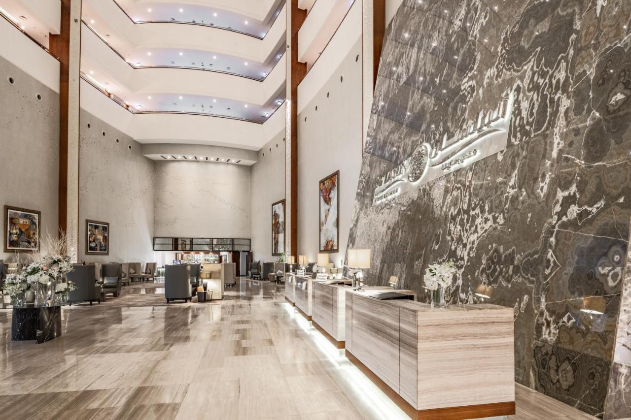 Bay La Sun Hotel And Marina - Emaar King Abdullah Economic City Exteriör bild Lobby